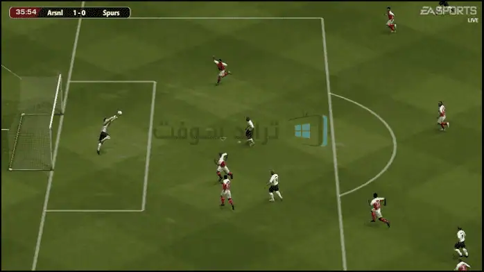 صورة ترويجية للعبة FIFA 2005، تسلط الضوء على اللعبة المتاحة للتنزيل أو اللعب مجانًا.