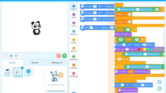 يتميز Mblock PC بتصميم أنيق مع واجهة حديثة ورسومات ملونة على الشاشة.