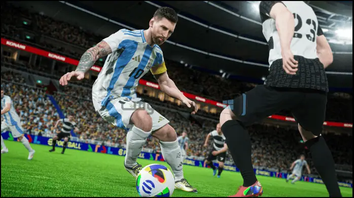 صورة ترويجية للعبة PES 2019، تسلط الضوء على اللعبة المتاحة للتنزيل مجانًا.