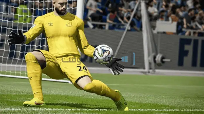 تحميل لعبة فيفا 2015 للكمبيوتر الشخصي يظهر لاعب كرة قدم أثناء اللعب، مع عرض العنوان بشكل بارز في الأعلى.