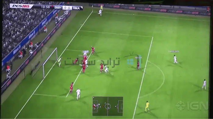 صورة ترويجية للعبة Pro Evolution Soccer 2013، تسلط الضوء على خيارات التنزيل المجانية للاعبي الكمبيوتر الشخصي.