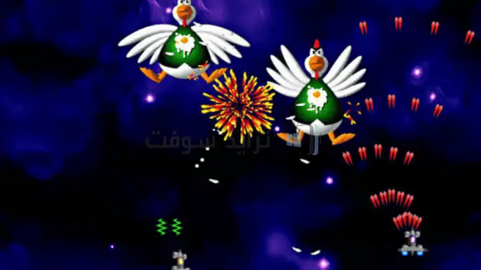 لقطة شاشة للعبة Chicken Invaders 2 على الكمبيوتر الشخصي، تتميز برسومات ملونة للدجاج وعناصر اللعب ذات الطابع الفضائي.